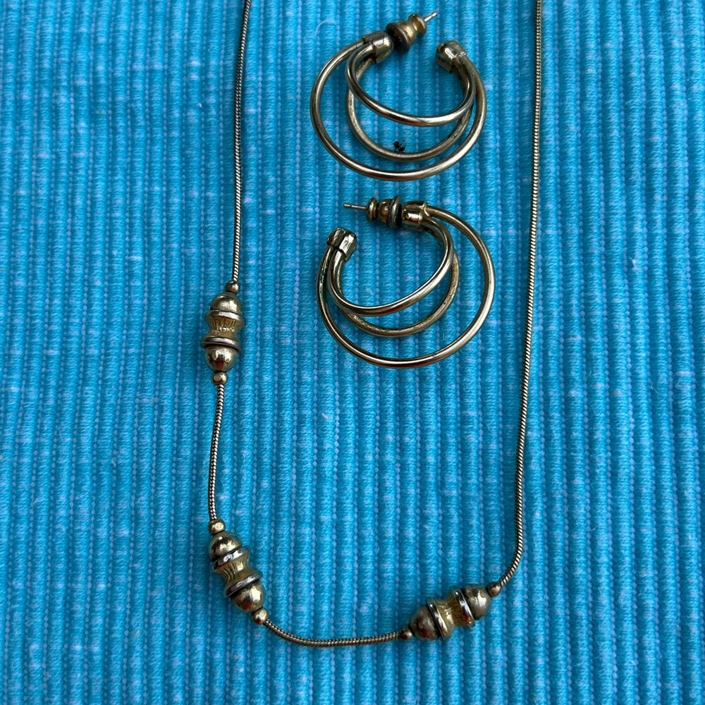 NAPIER necklace and hoop earring lot Elegant Jewelry